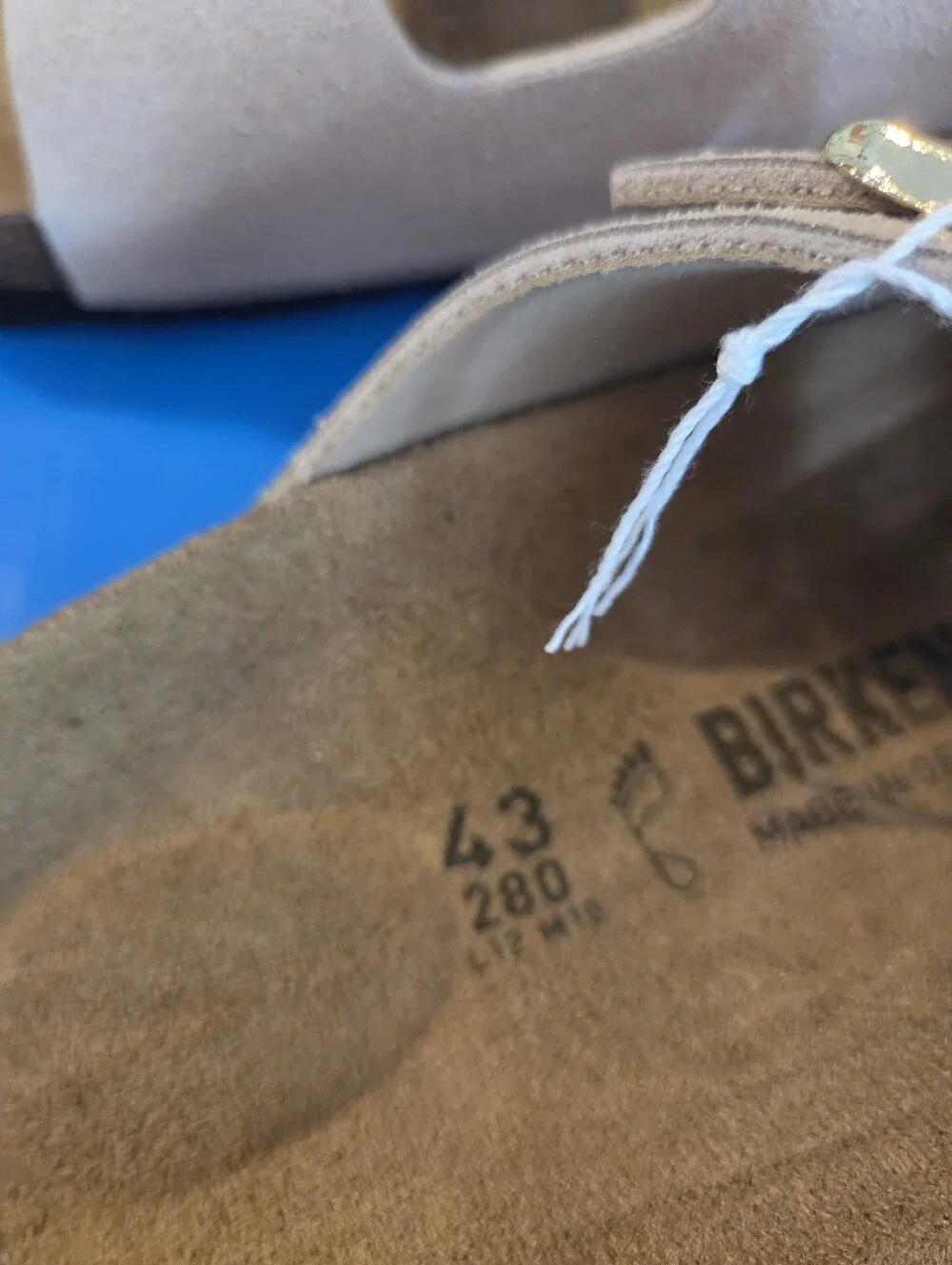 Birkenstock Men's Size 10  Arizona Sandals in Tan New W Tags